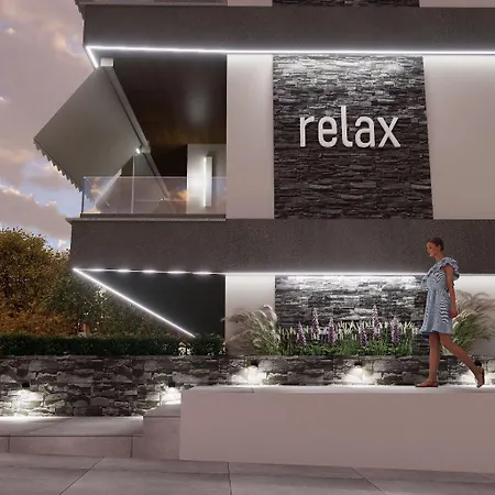 Plagia Relax * Néa Plája